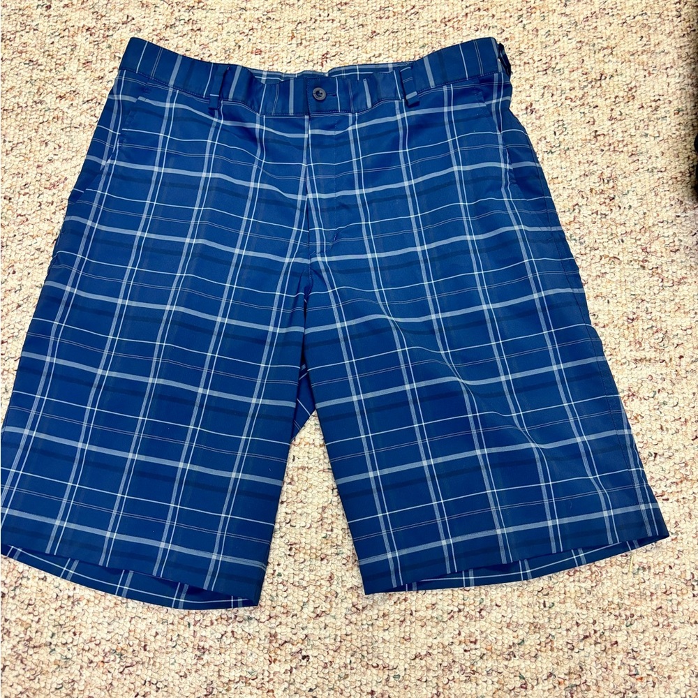 Men’s Golf short